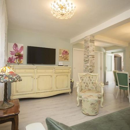 Apartment Antica With Yard & Bbq Σπλιτ Εξωτερικό φωτογραφία