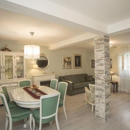Apartment Antica With Yard & Bbq Σπλιτ Εξωτερικό φωτογραφία